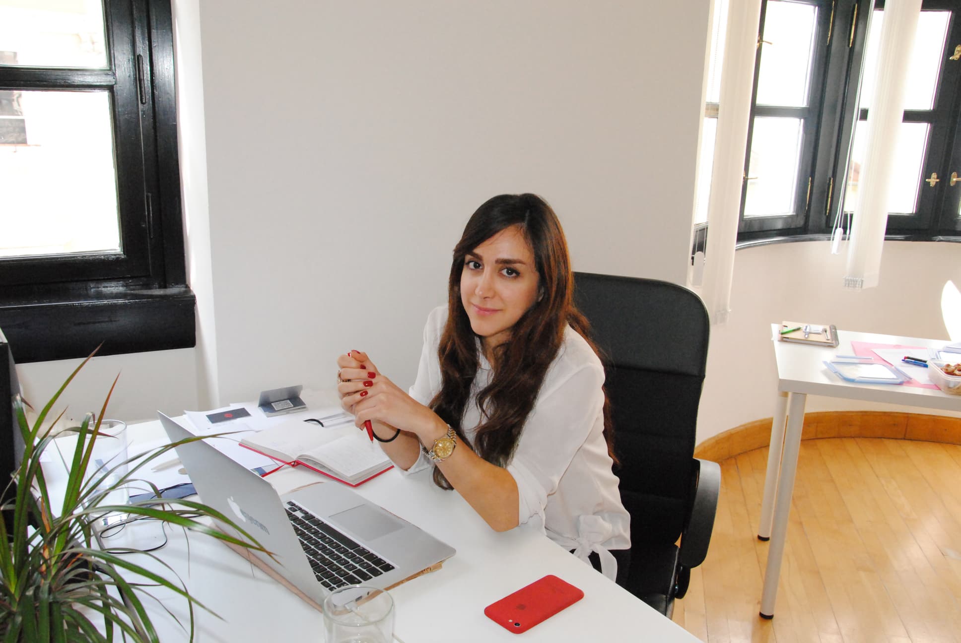 eyerim office tour finance & executive office Yassaman